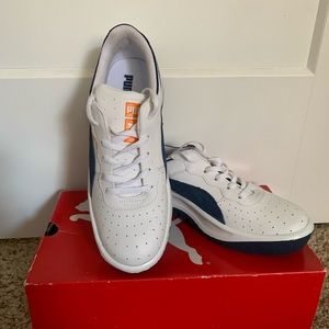 Puma Classic Leather - White with Navy Trim BRAND NEW